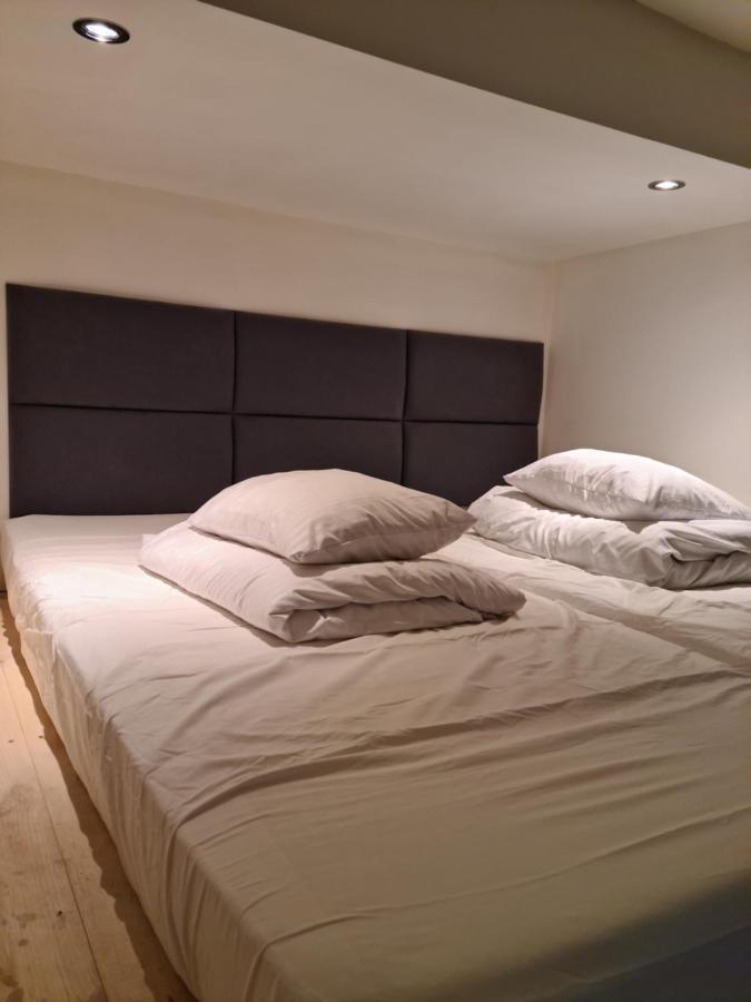 Appartement Amber 12 *